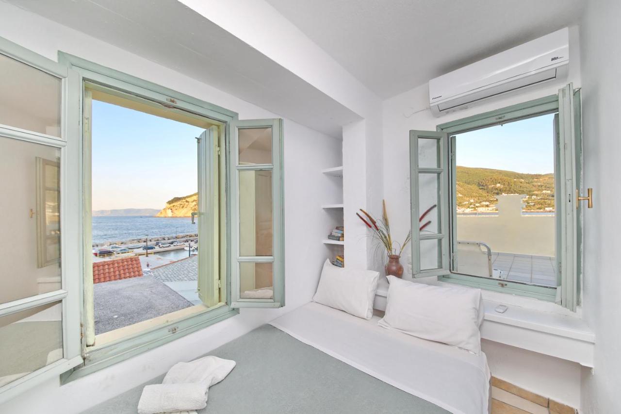 Faros Coastal Apartments Скопелос Экстерьер фото